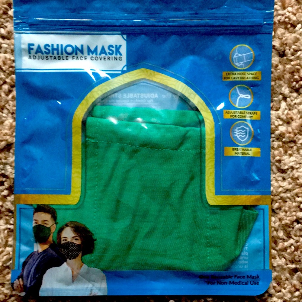 😷 Unisex Face Mask